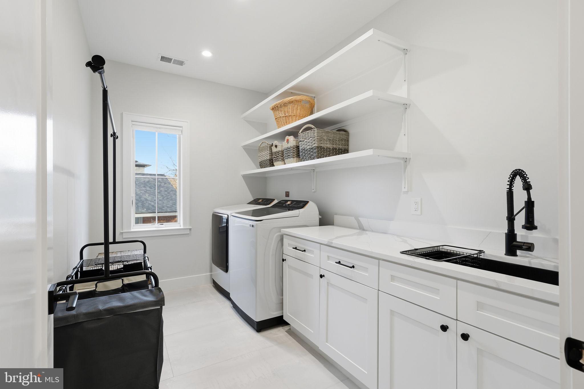 BROYHILL LANGLEY ESTATES - Residential