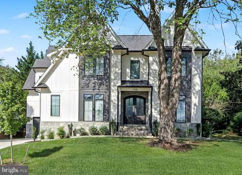 7000 HECTOR ROAD MCLEAN VA 22101