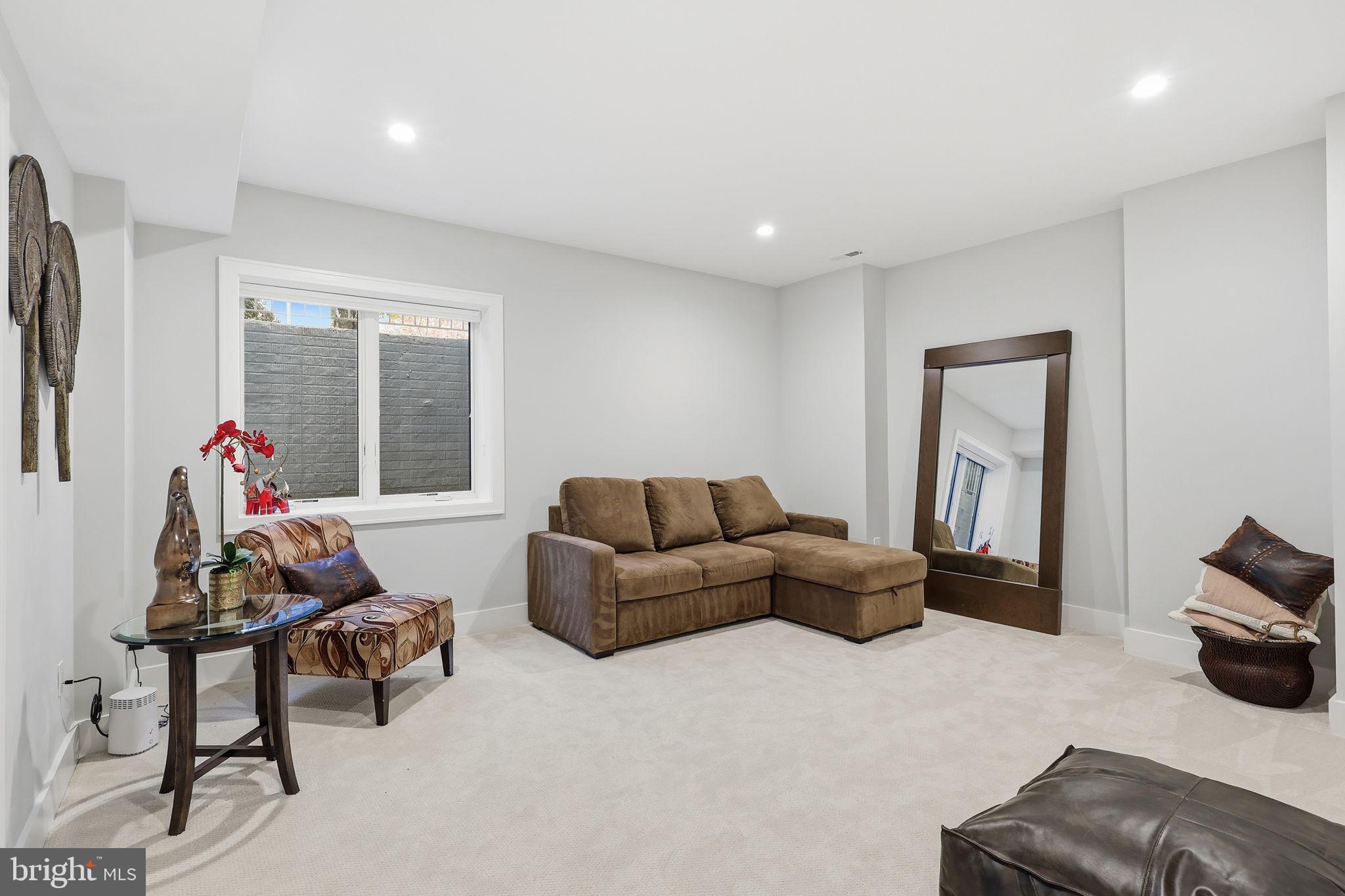 BROYHILL LANGLEY ESTATES - Residential