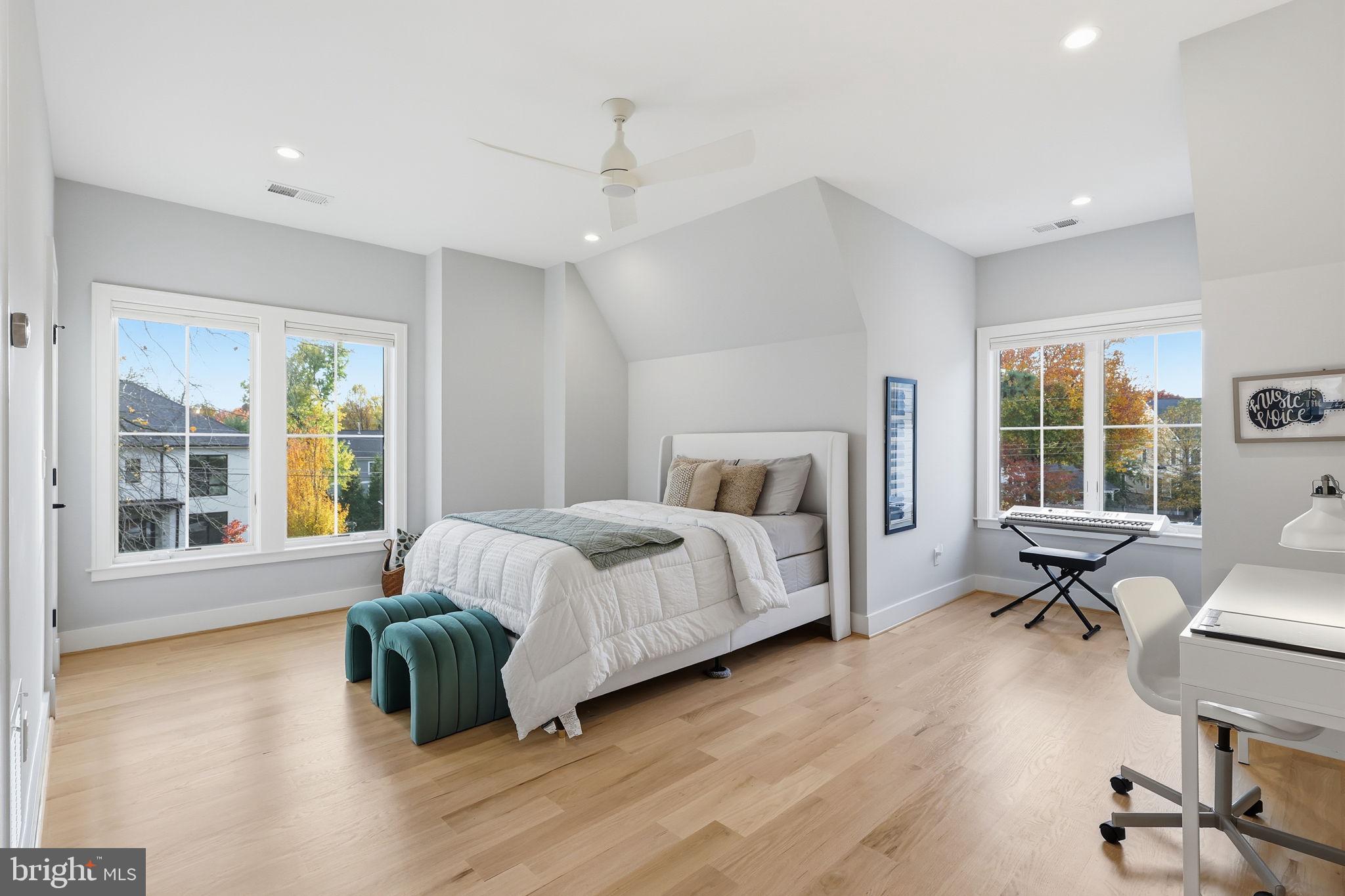 BROYHILL LANGLEY ESTATES - Residential