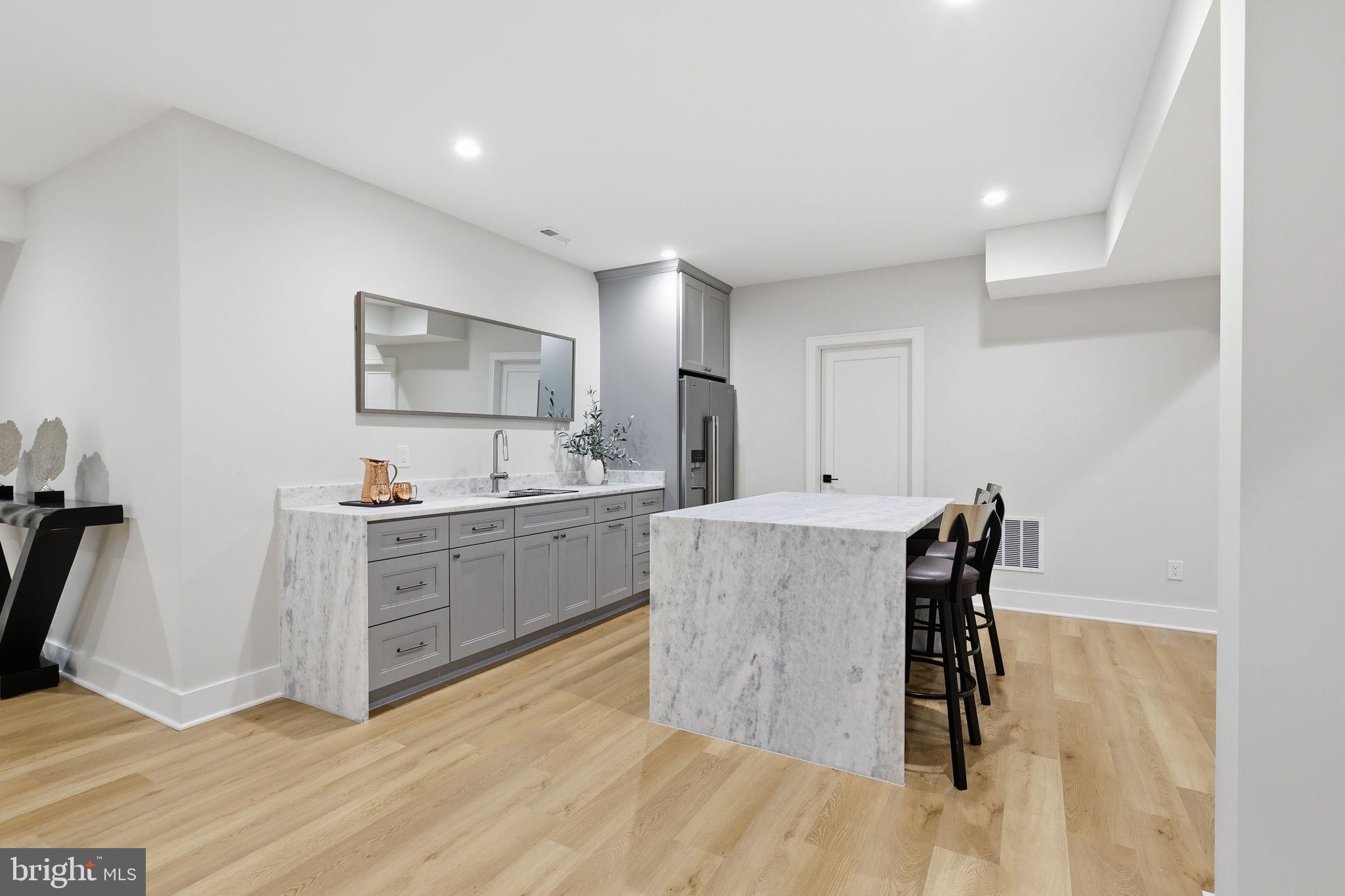 BROYHILL LANGLEY ESTATES - Residential