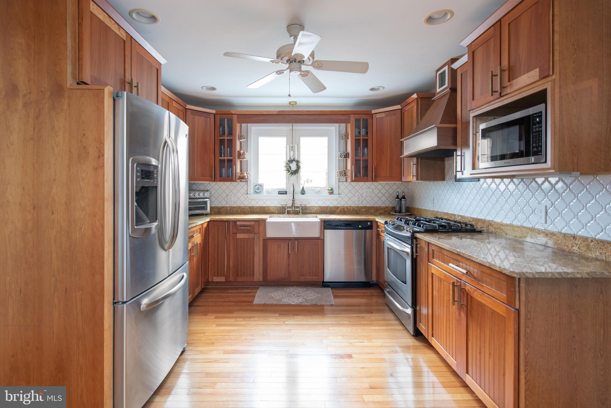 GREATER HOMELAND HISTORIC DISTRICT - Residential