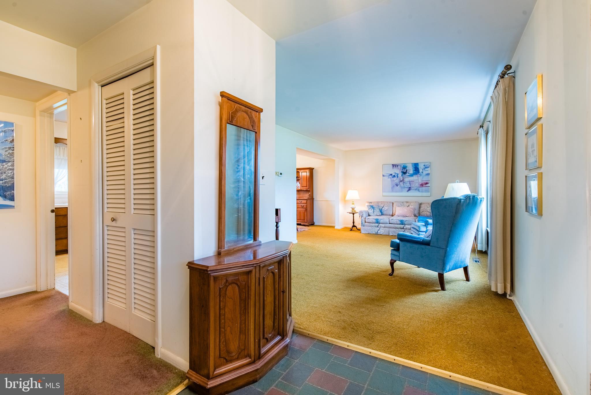 HAMMOND VILLAGE - Residential