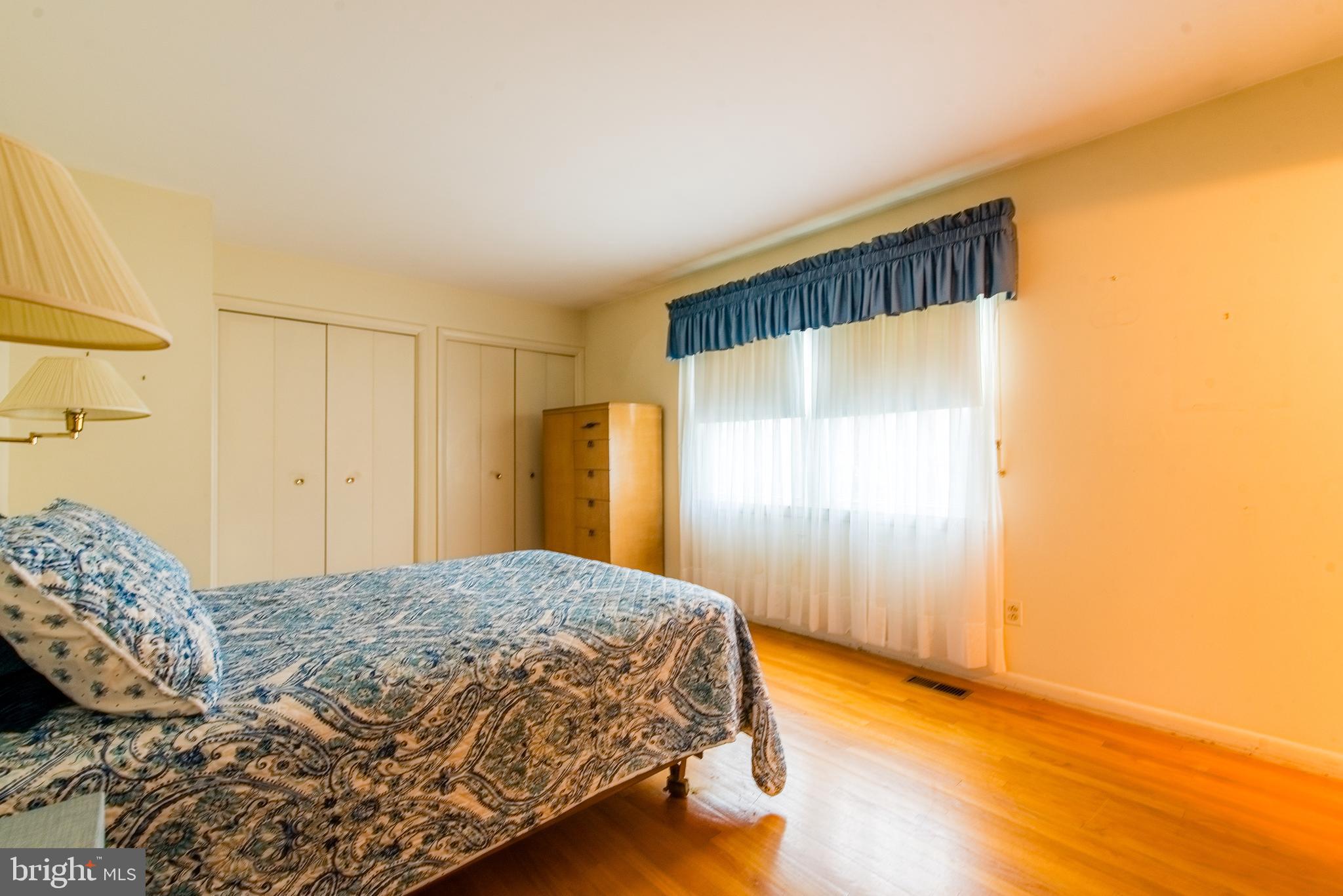 HAMMOND VILLAGE - Residential