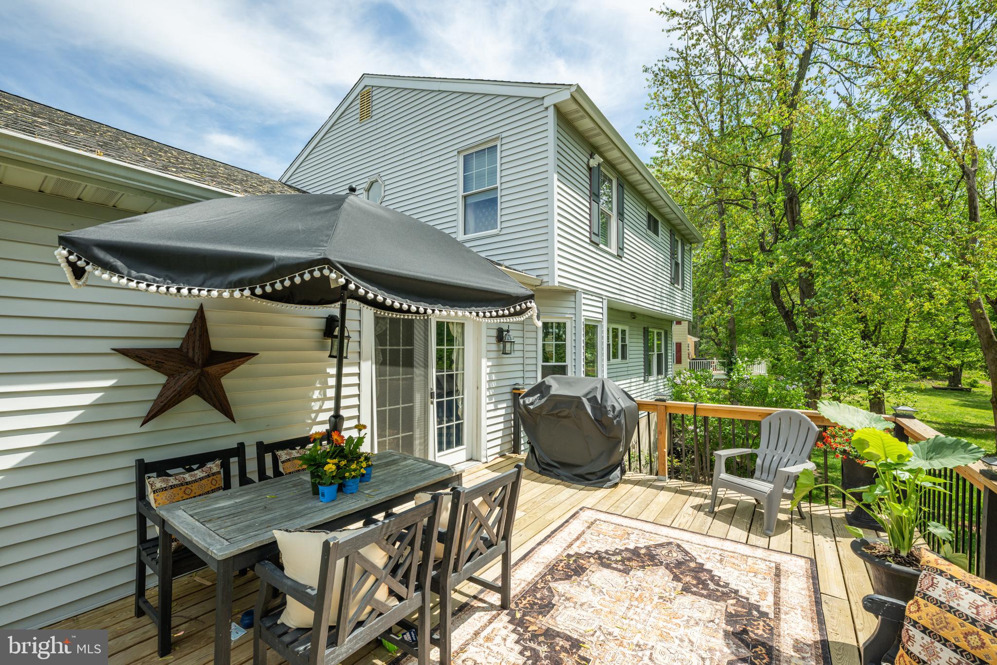 YARDLEY MDWS - Residential