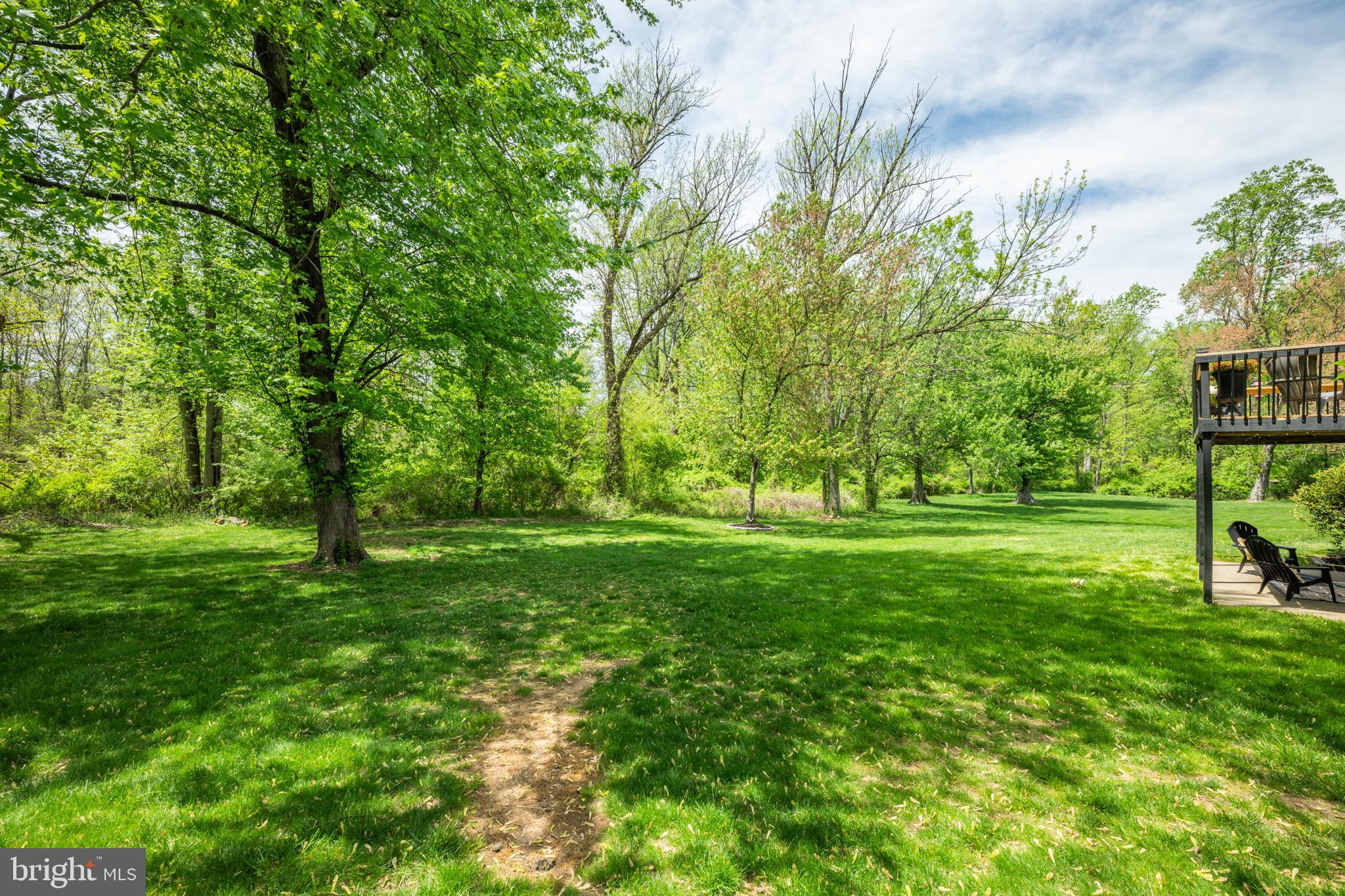 YARDLEY MDWS - Residential