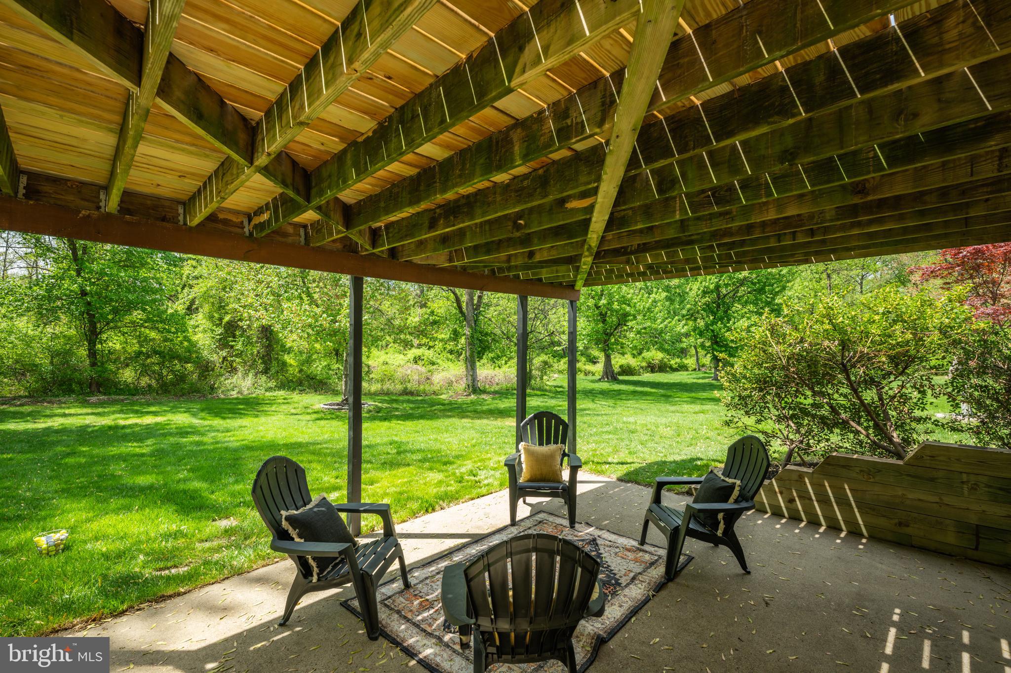 YARDLEY MDWS - Residential