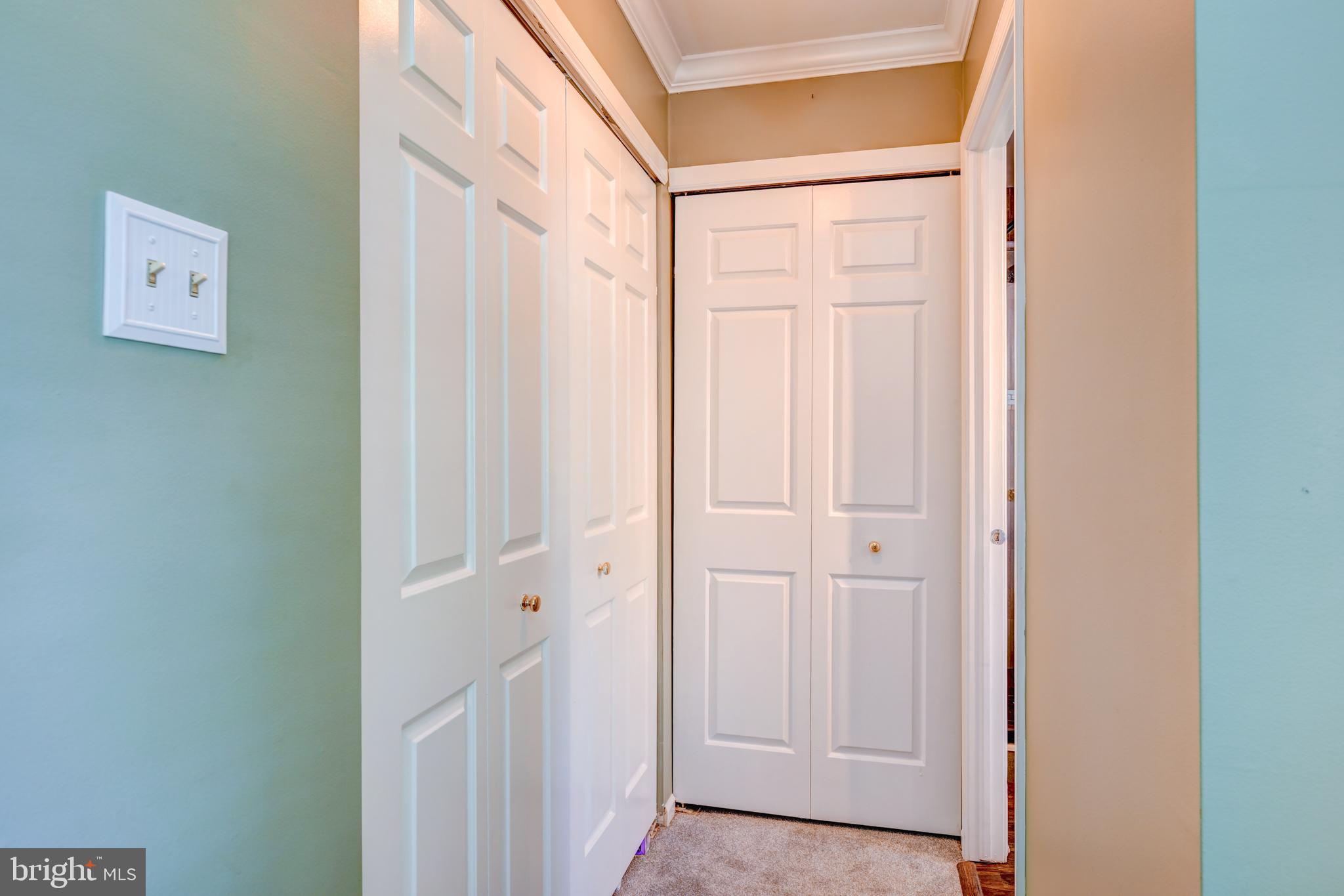 YARDLEY MDWS - Residential