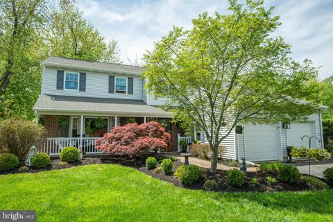 1552 BROCK CREEK DRIVE YARDLEY PA 19067