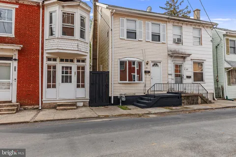 MLS: PACB2041444
