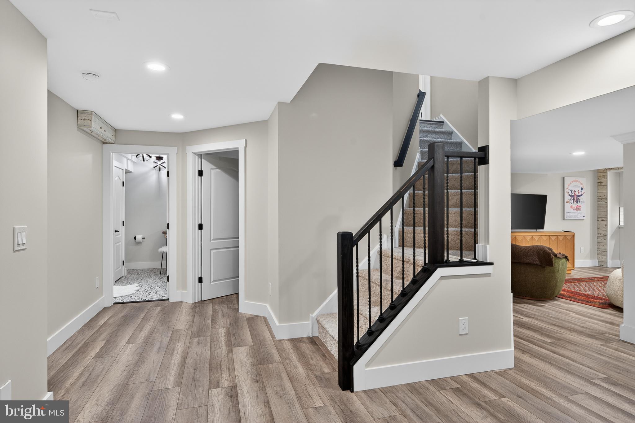 COVENTRY MEADOWS - Residential