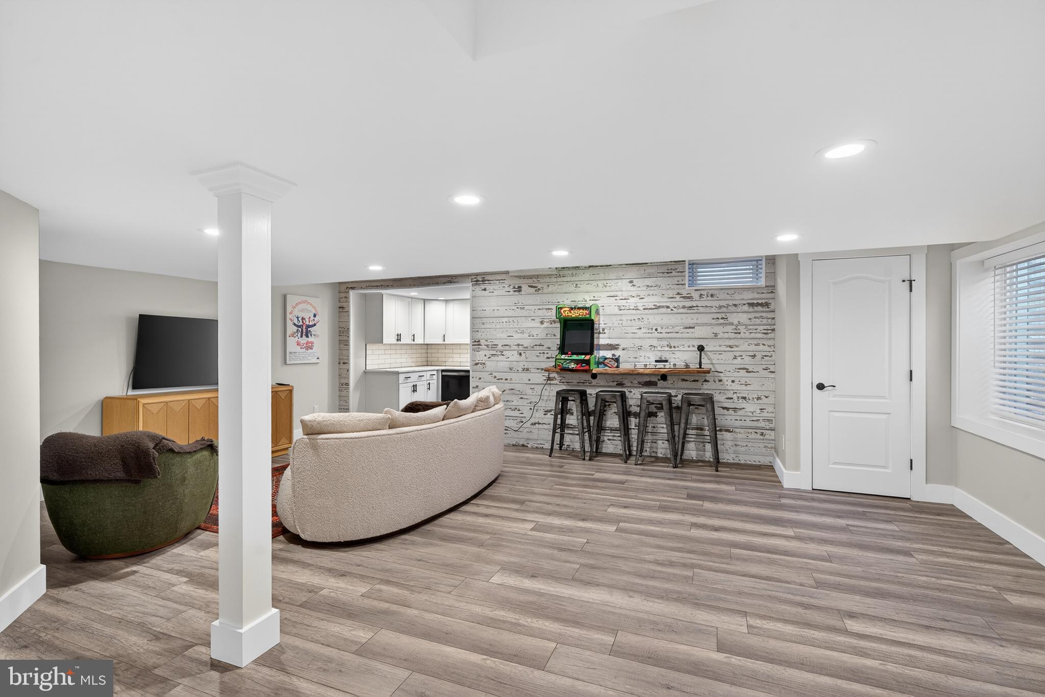 COVENTRY MEADOWS - Residential