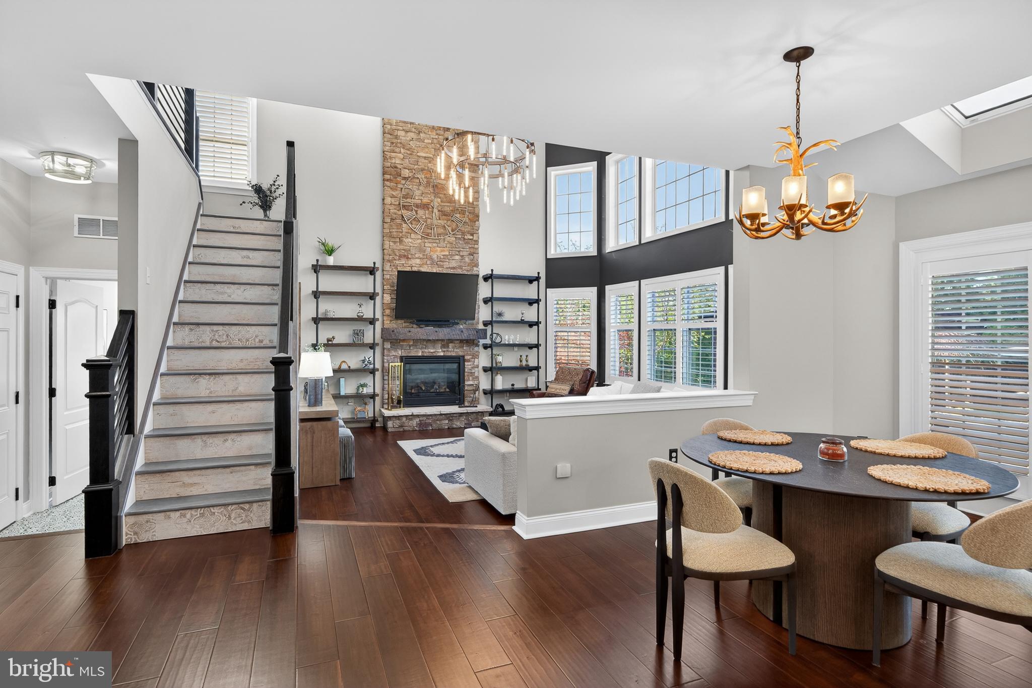 COVENTRY MEADOWS - Residential
