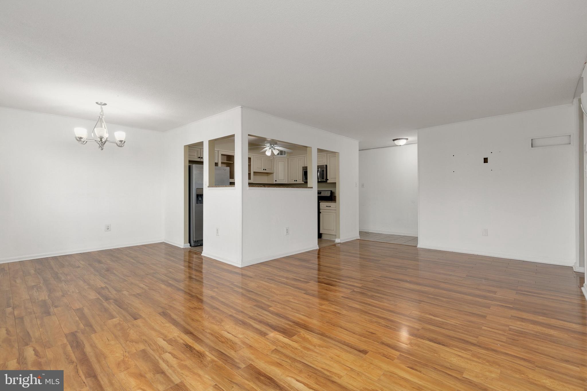 UNIVERSITY TOWERS CODM - Residential