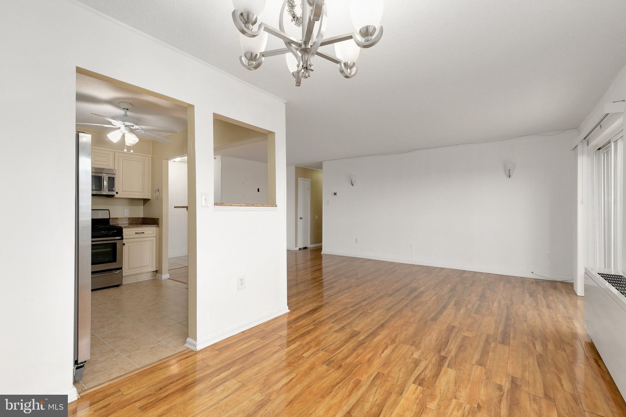 UNIVERSITY TOWERS CODM - Residential