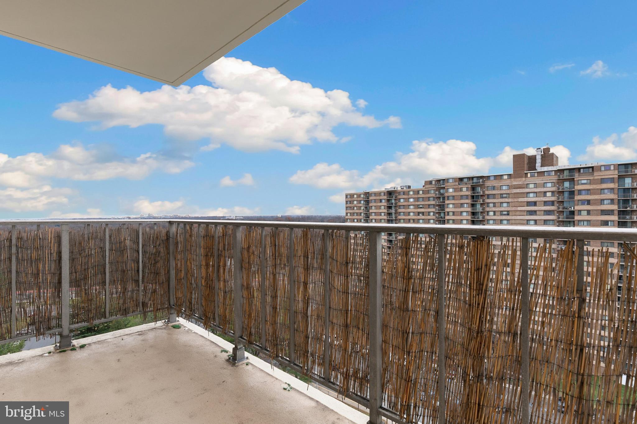 UNIVERSITY TOWERS CODM - Residential