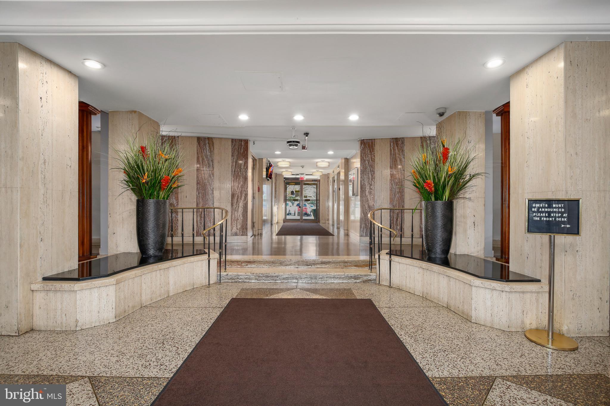 UNIVERSITY TOWERS CODM - Residential