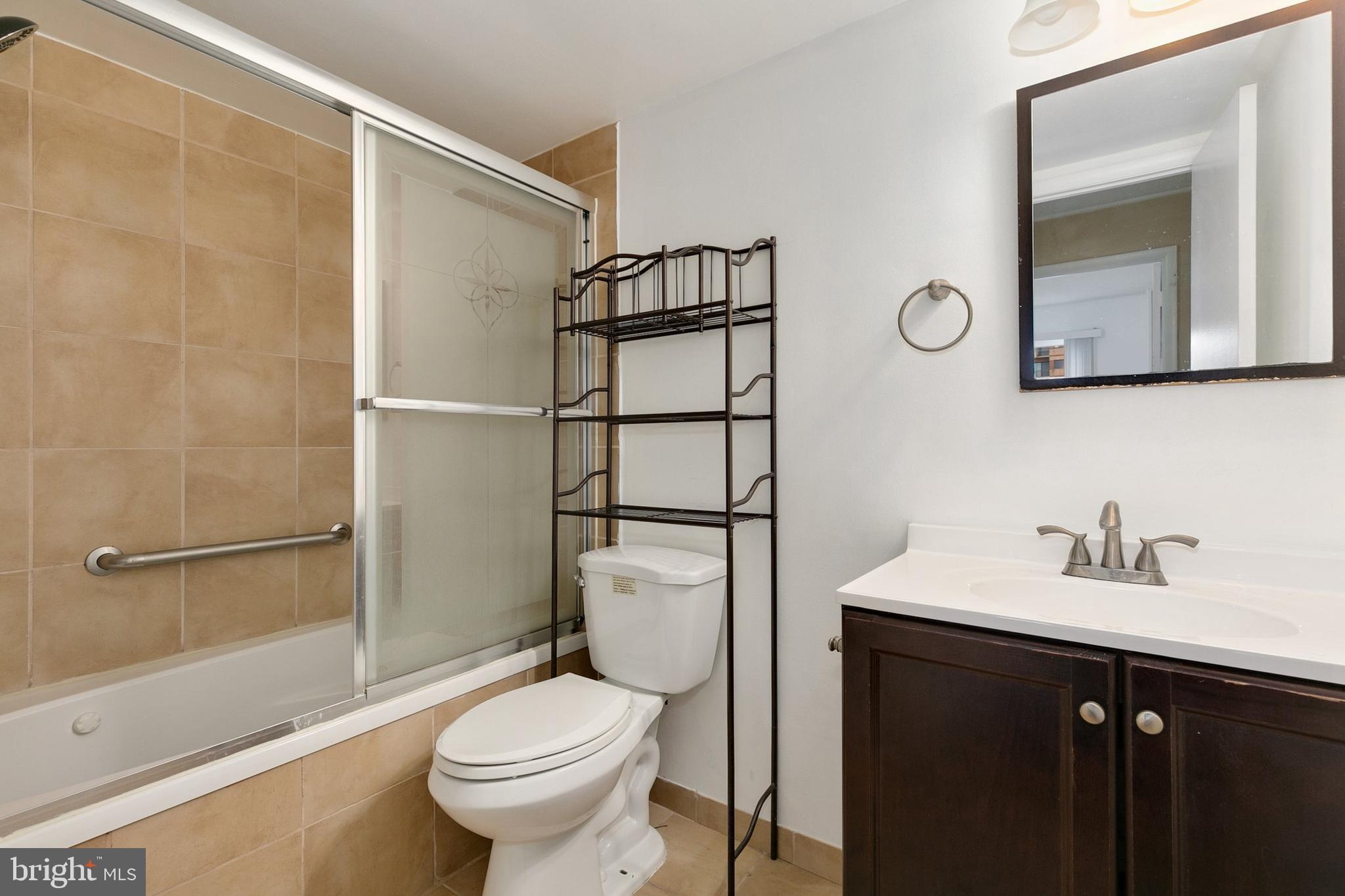 UNIVERSITY TOWERS CODM - Residential