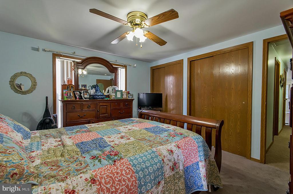 SPRINGFIELD VILLAGE - Residential