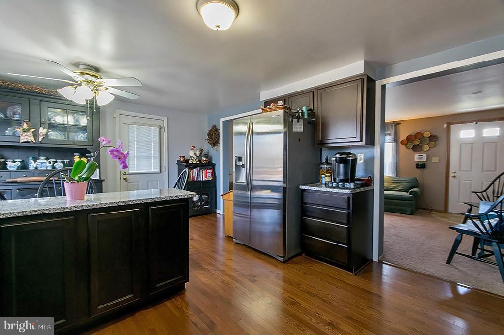 SPRINGFIELD VILLAGE - Residential