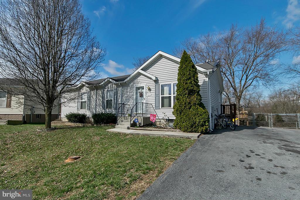 SPRINGFIELD VILLAGE - Residential