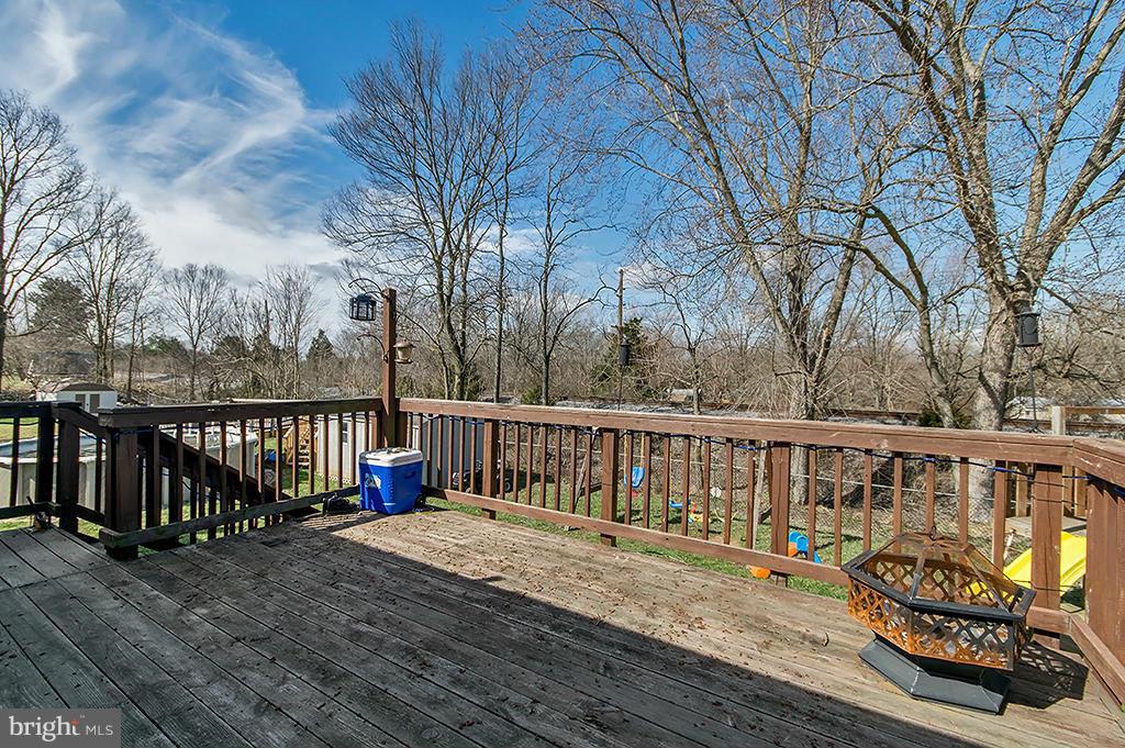 SPRINGFIELD VILLAGE - Residential