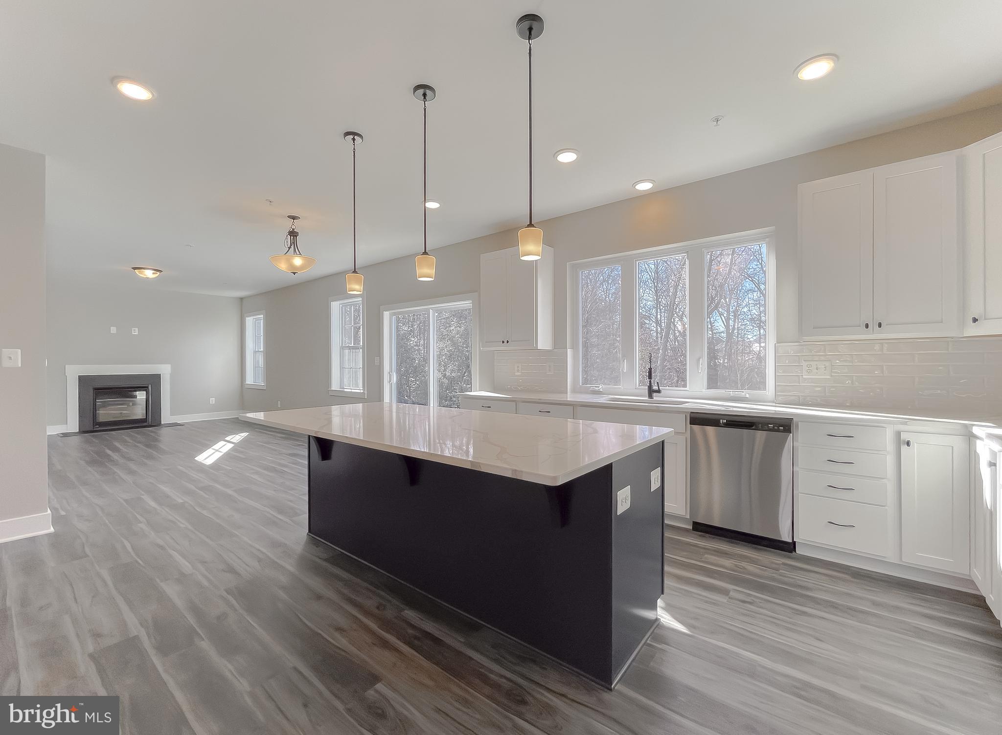 SANDY LEVEL EST SUB - Residential