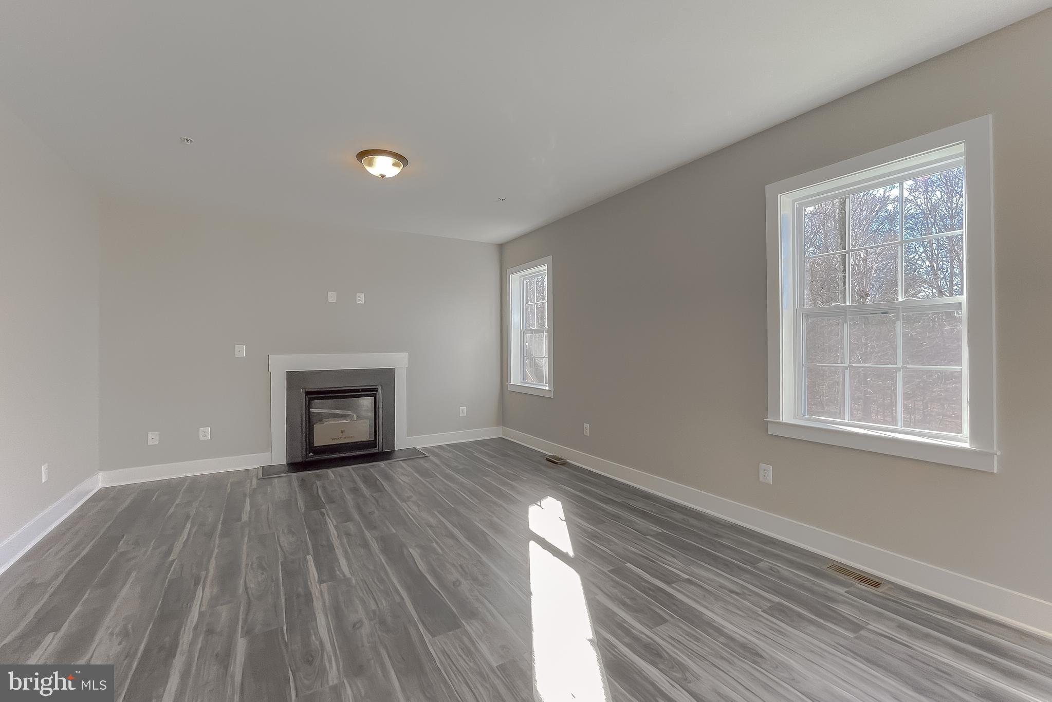 SANDY LEVEL EST SUB - Residential