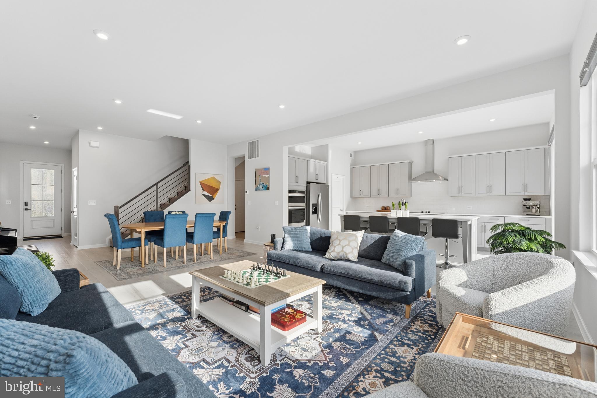 POTOMAC SHORES - Residential