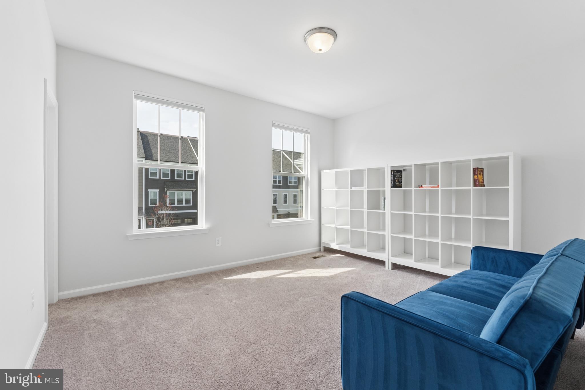 POTOMAC SHORES - Residential