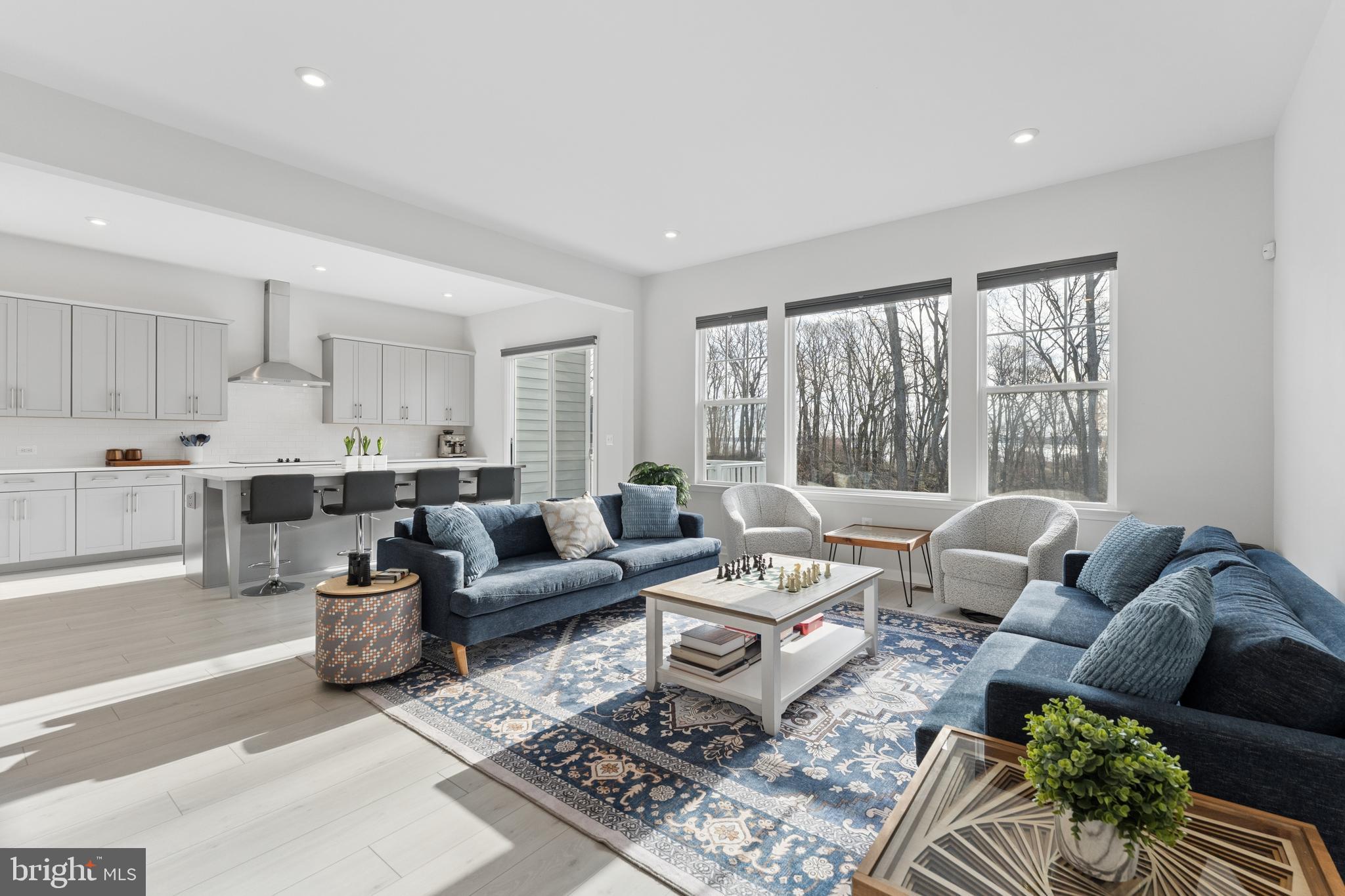 POTOMAC SHORES - Residential