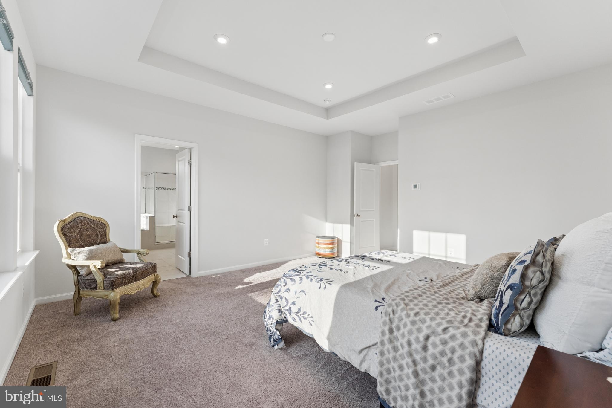 POTOMAC SHORES - Residential