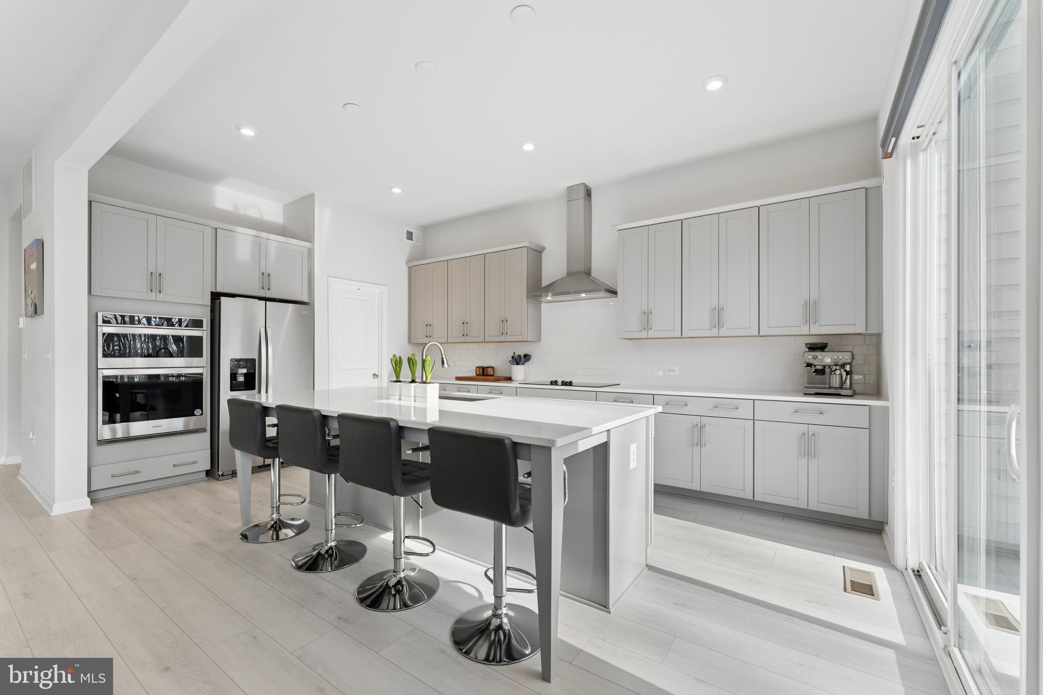 POTOMAC SHORES - Residential