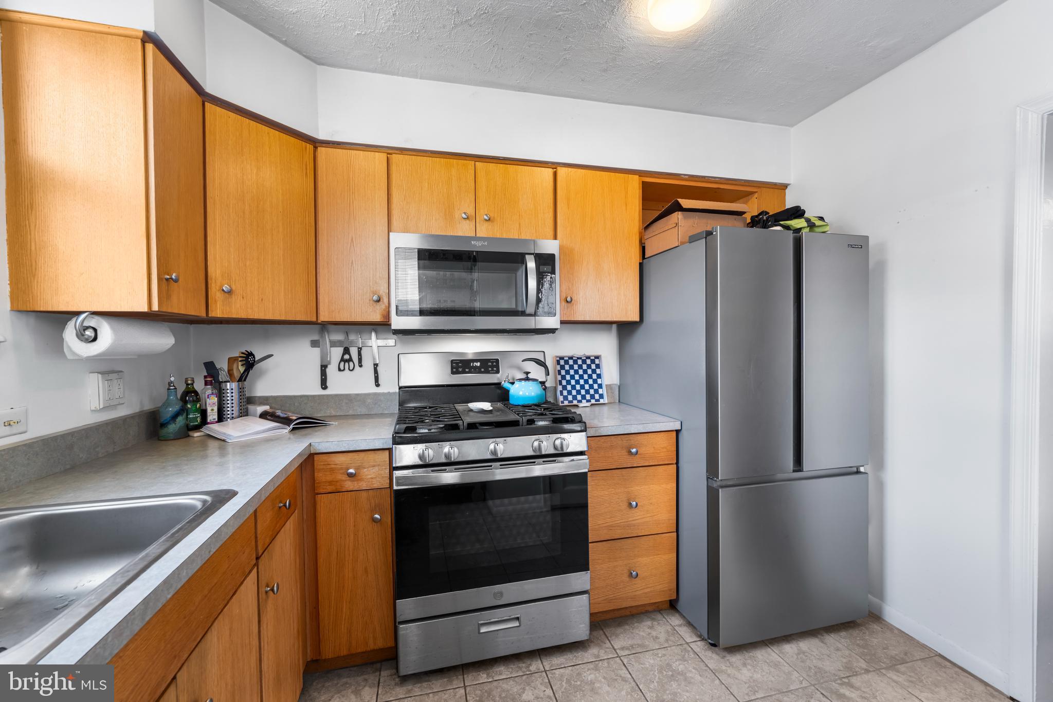 EDNOR GARDENS - LAKESIDE - Residential