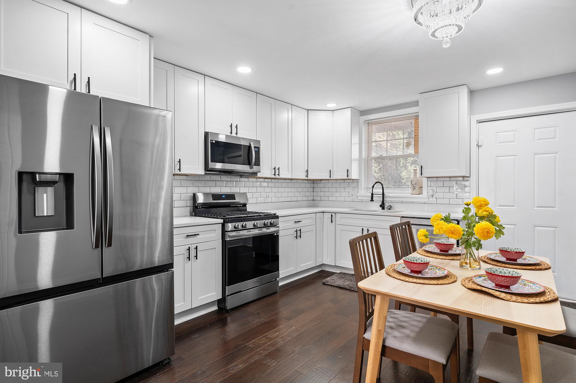 LEXINGTON - Residential