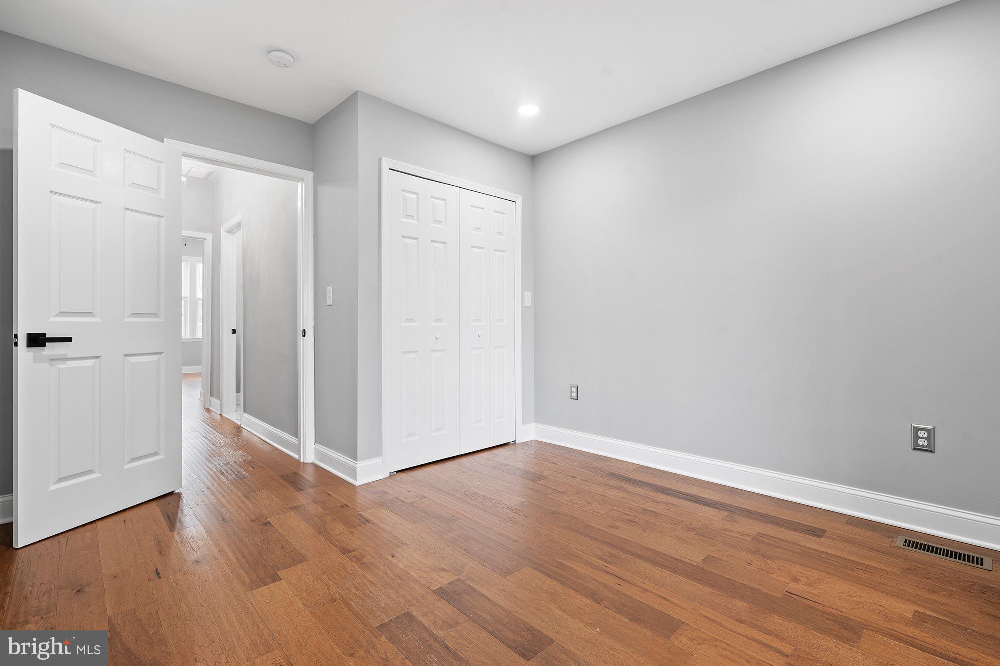 LEXINGTON - Residential