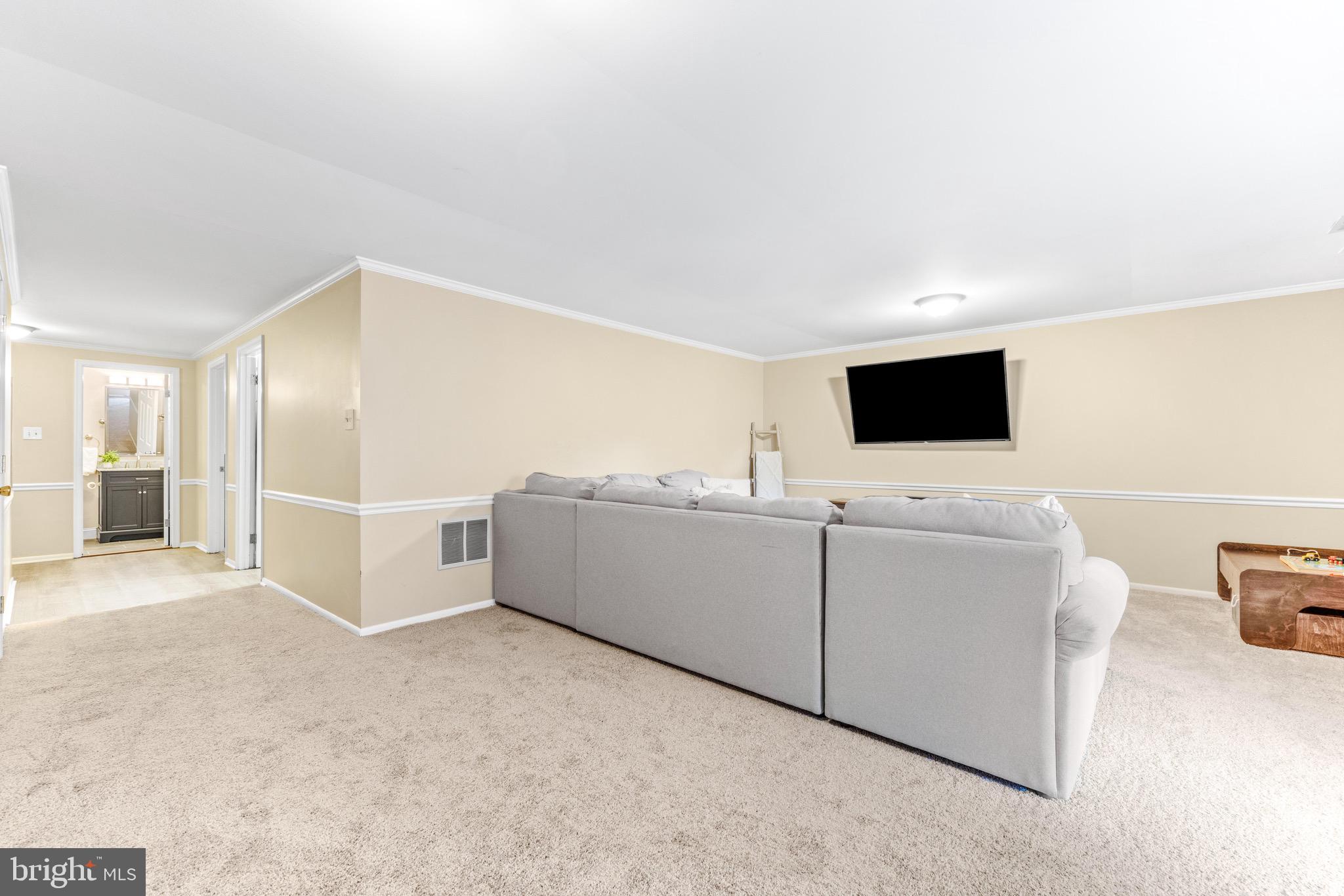 RAVENVIEW - Residential