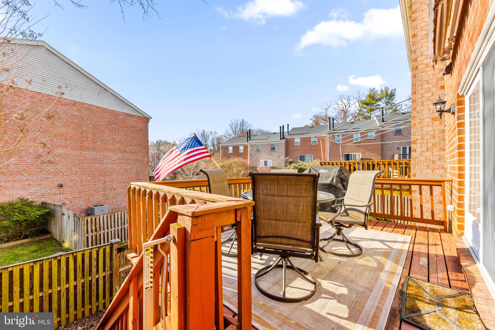 RAVENVIEW - Residential