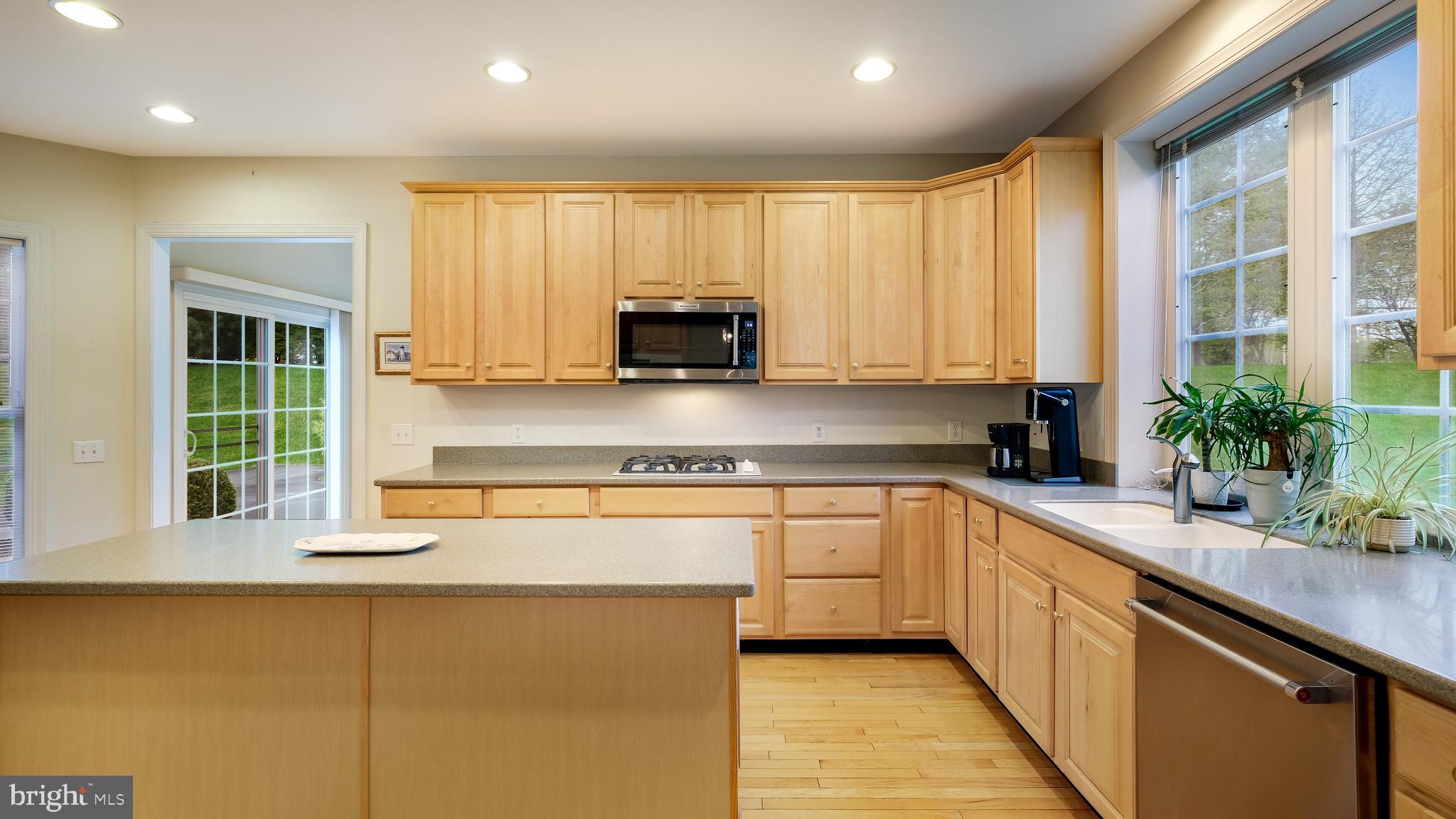 WOODMONT - Residential
