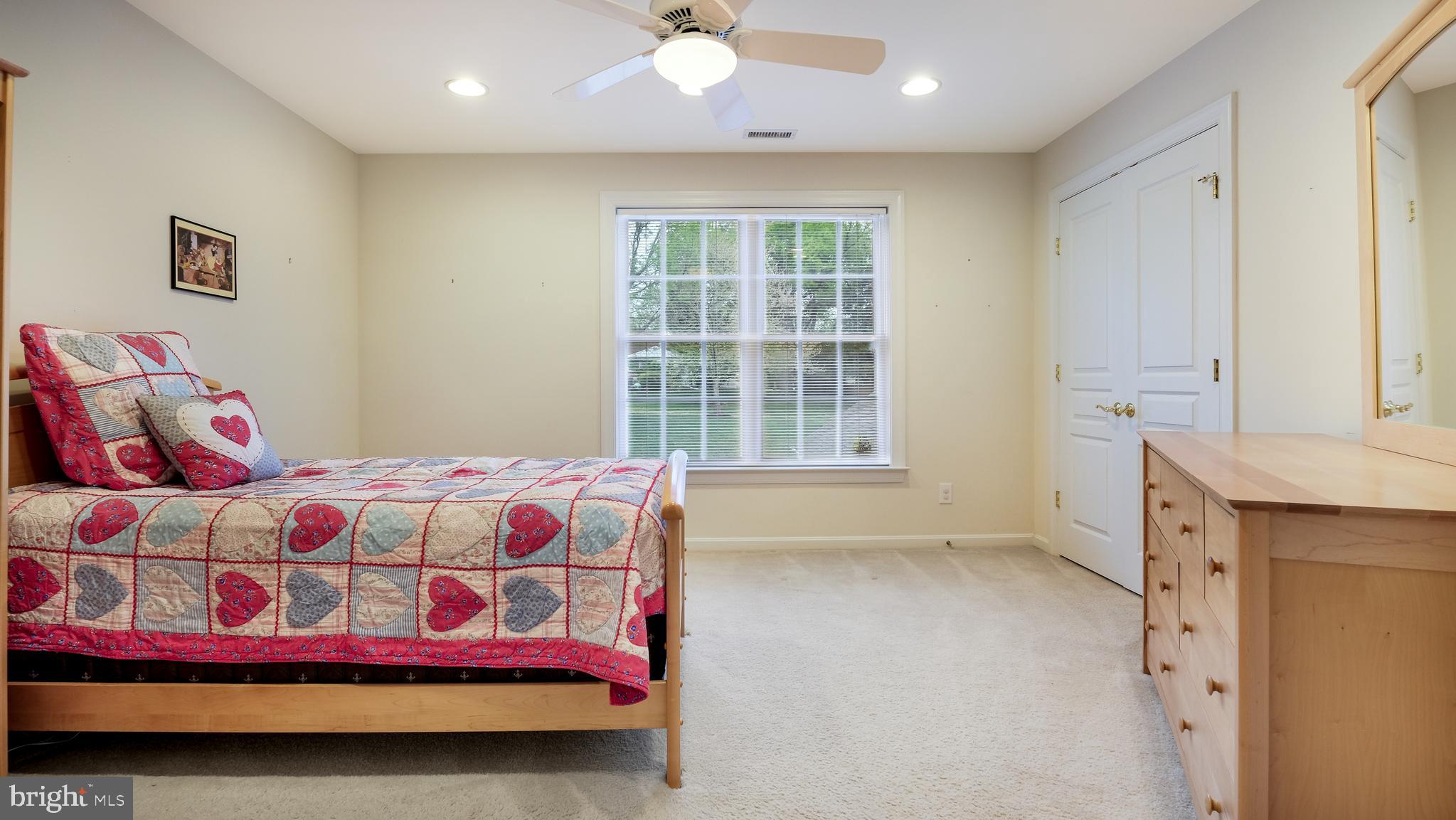 WOODMONT - Residential