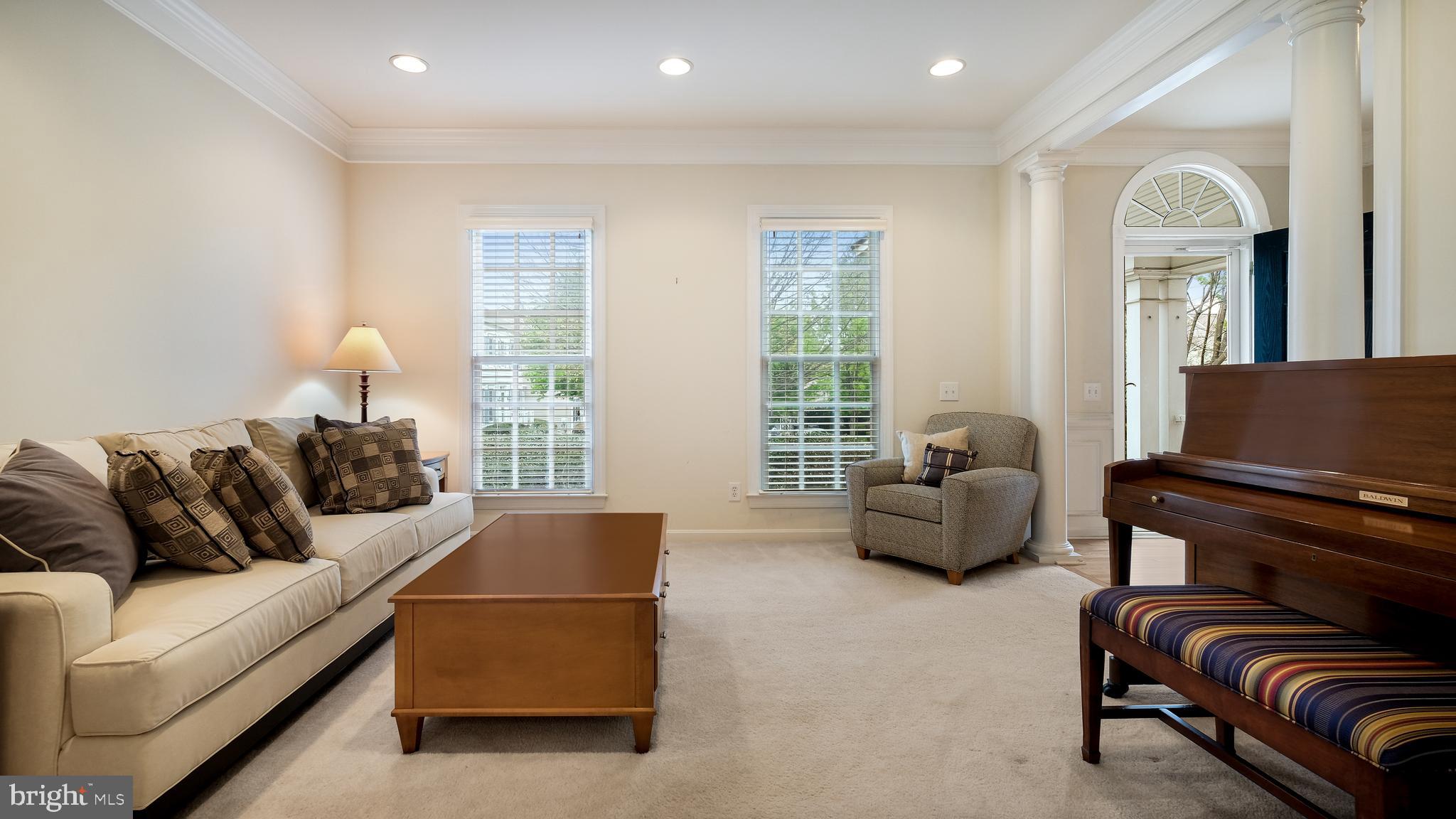 WOODMONT - Residential