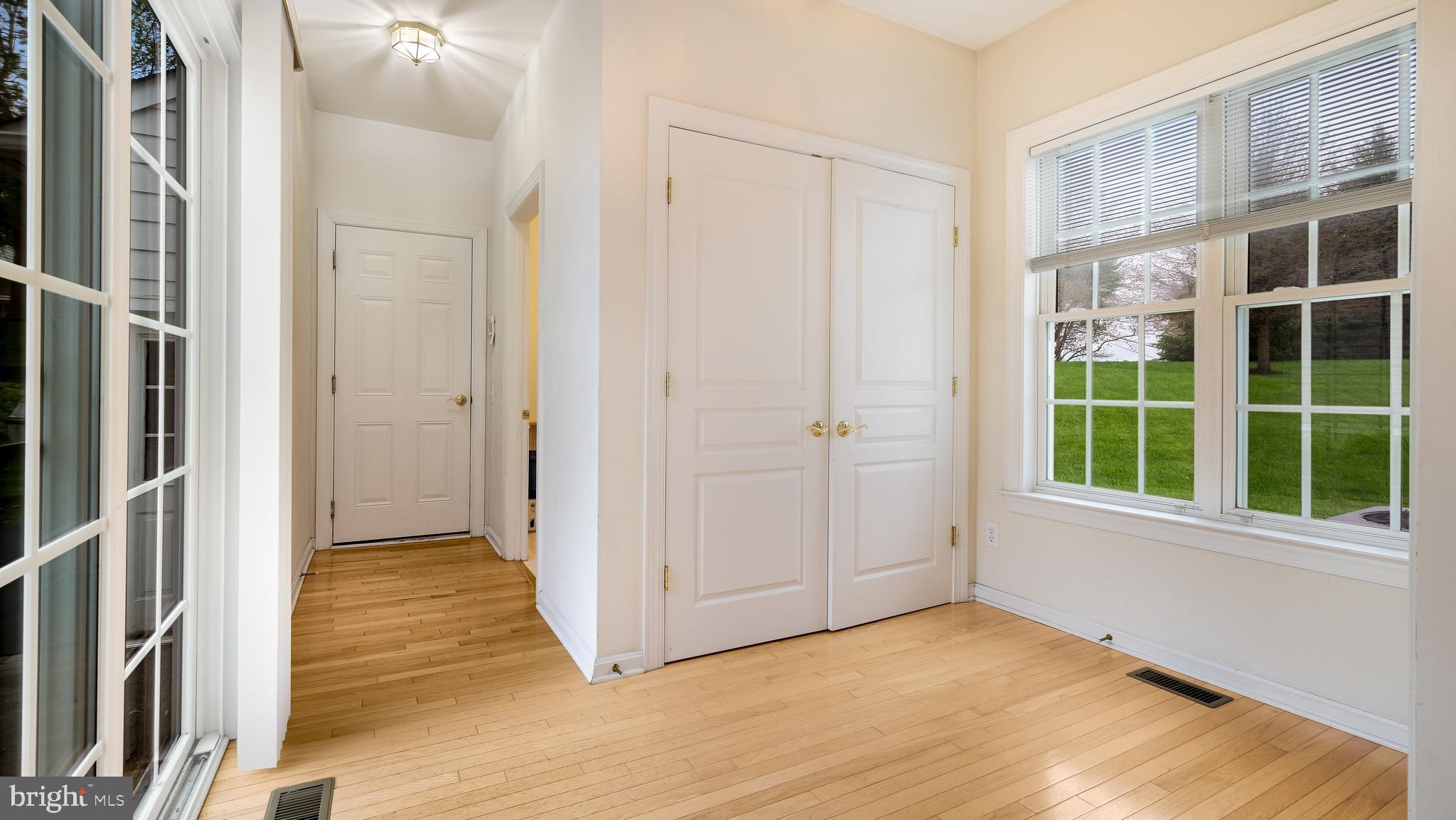 WOODMONT - Residential