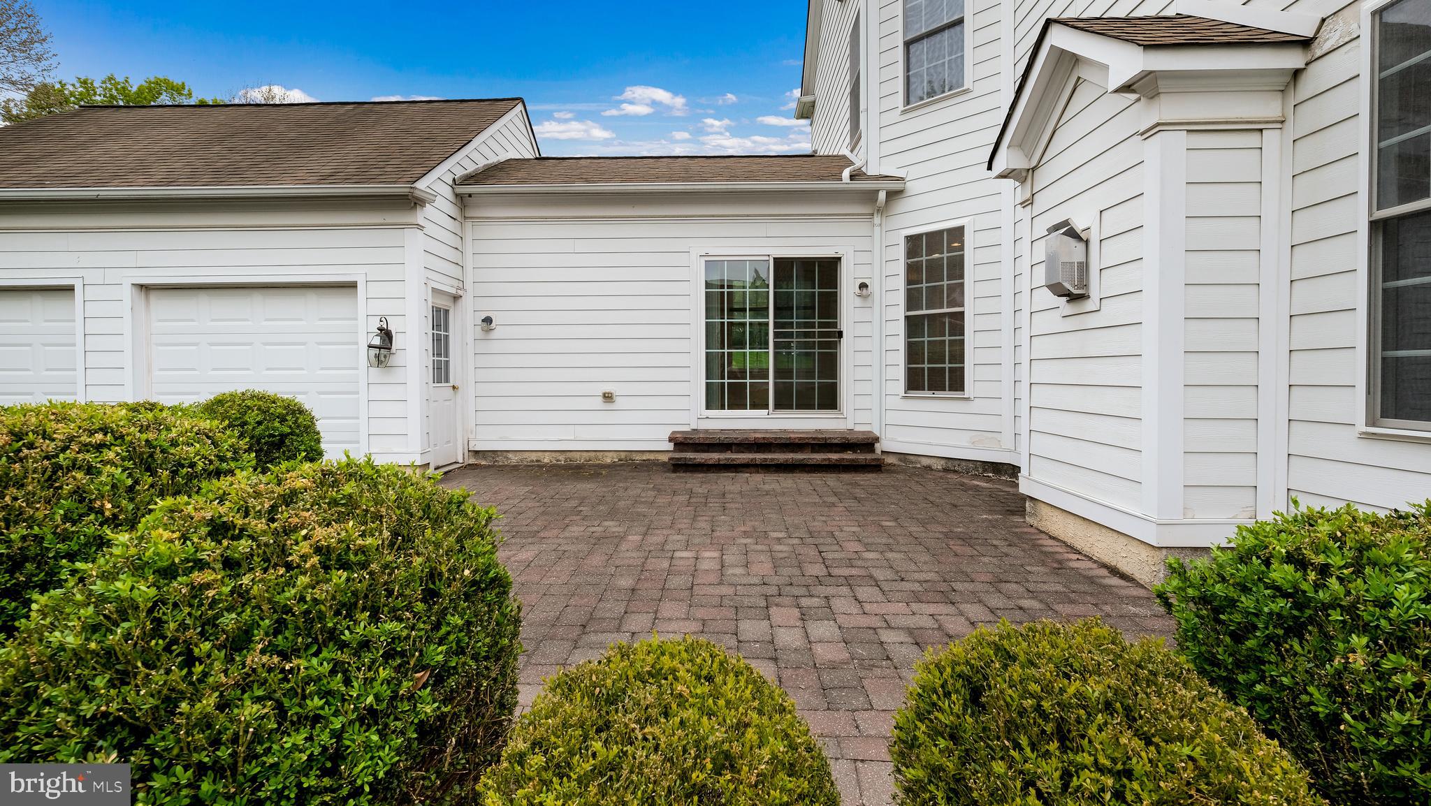 WOODMONT - Residential