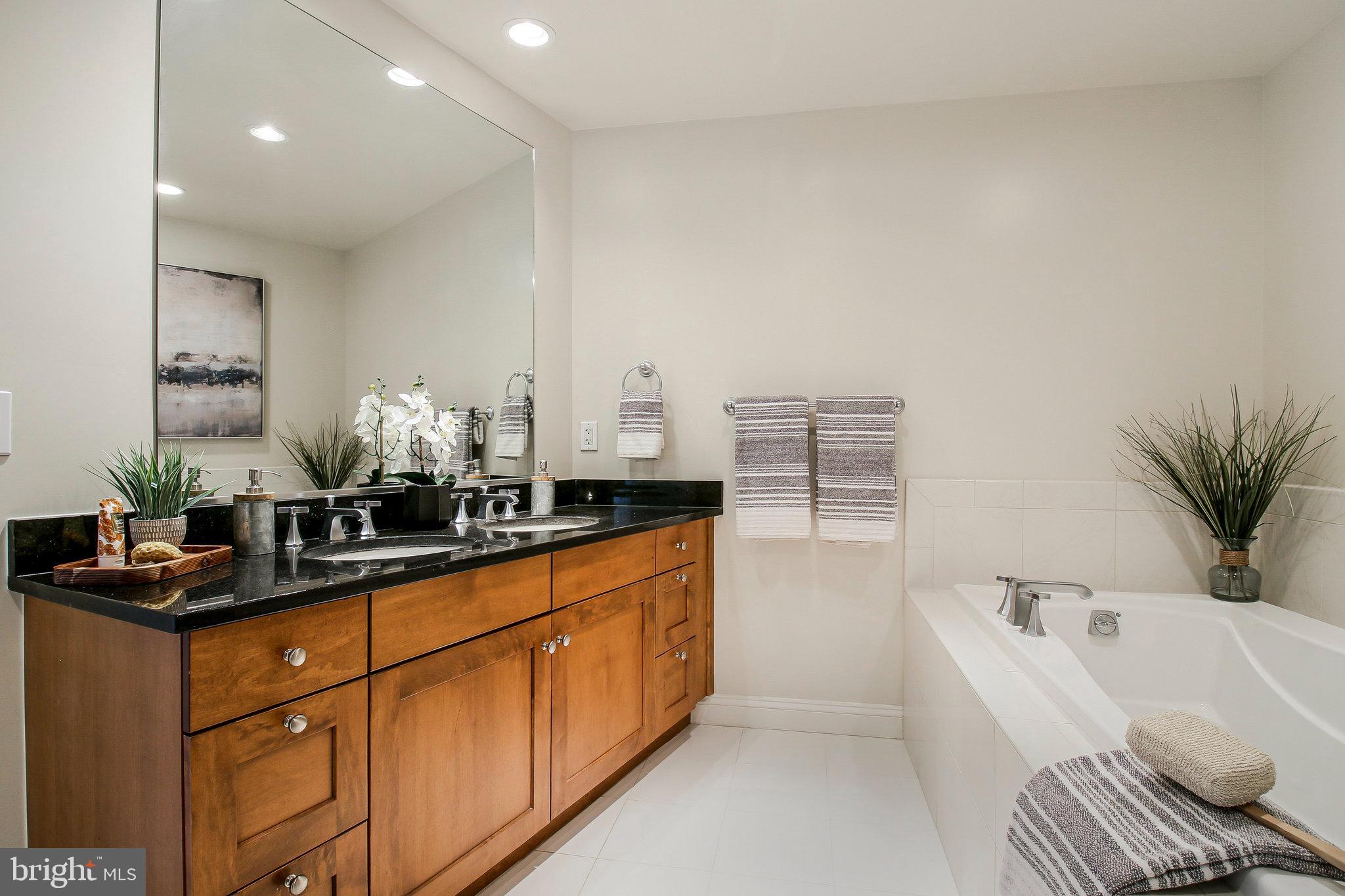 FALLS CHURCH CITY - Residential