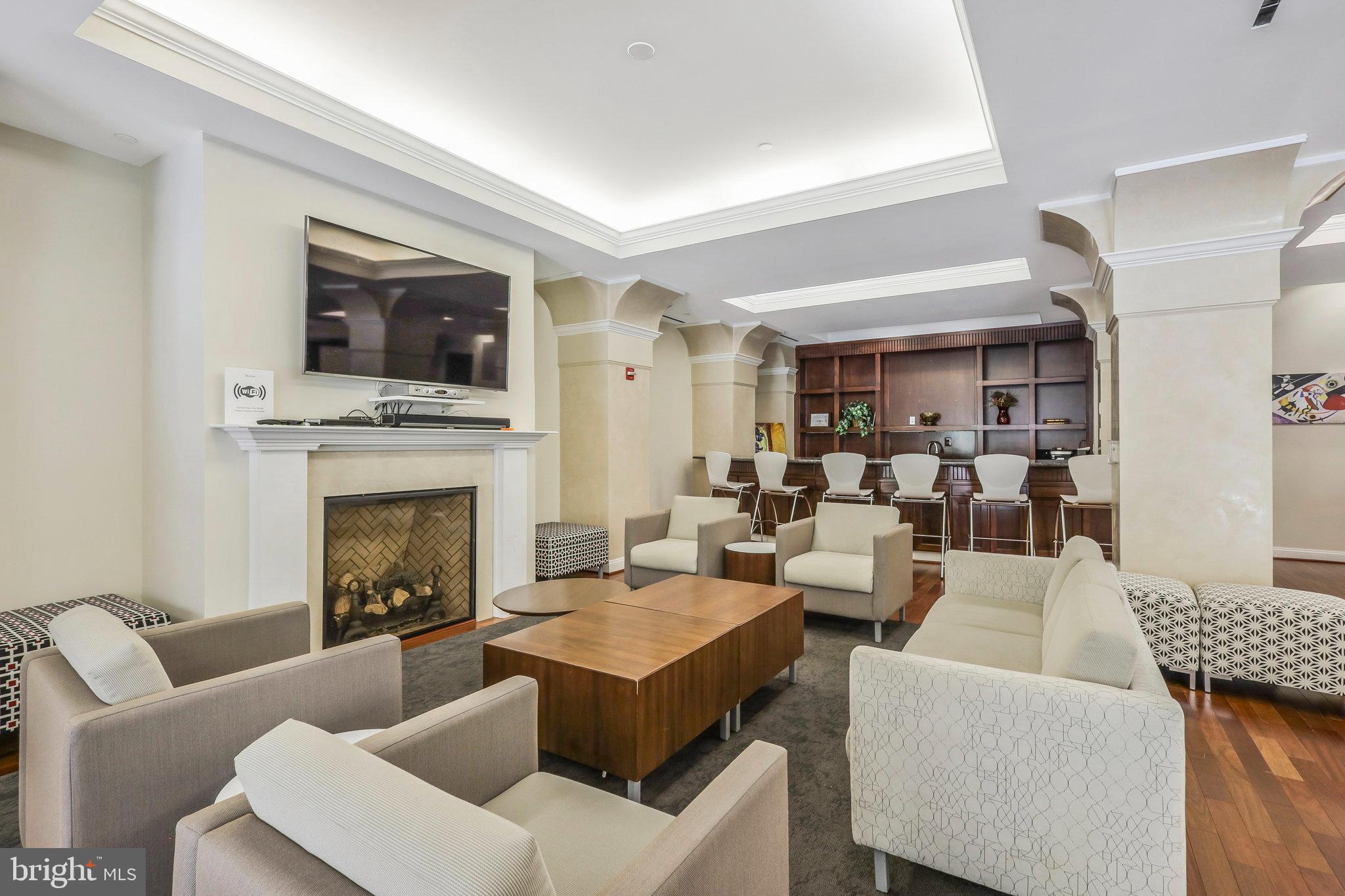 FALLS CHURCH CITY - Residential