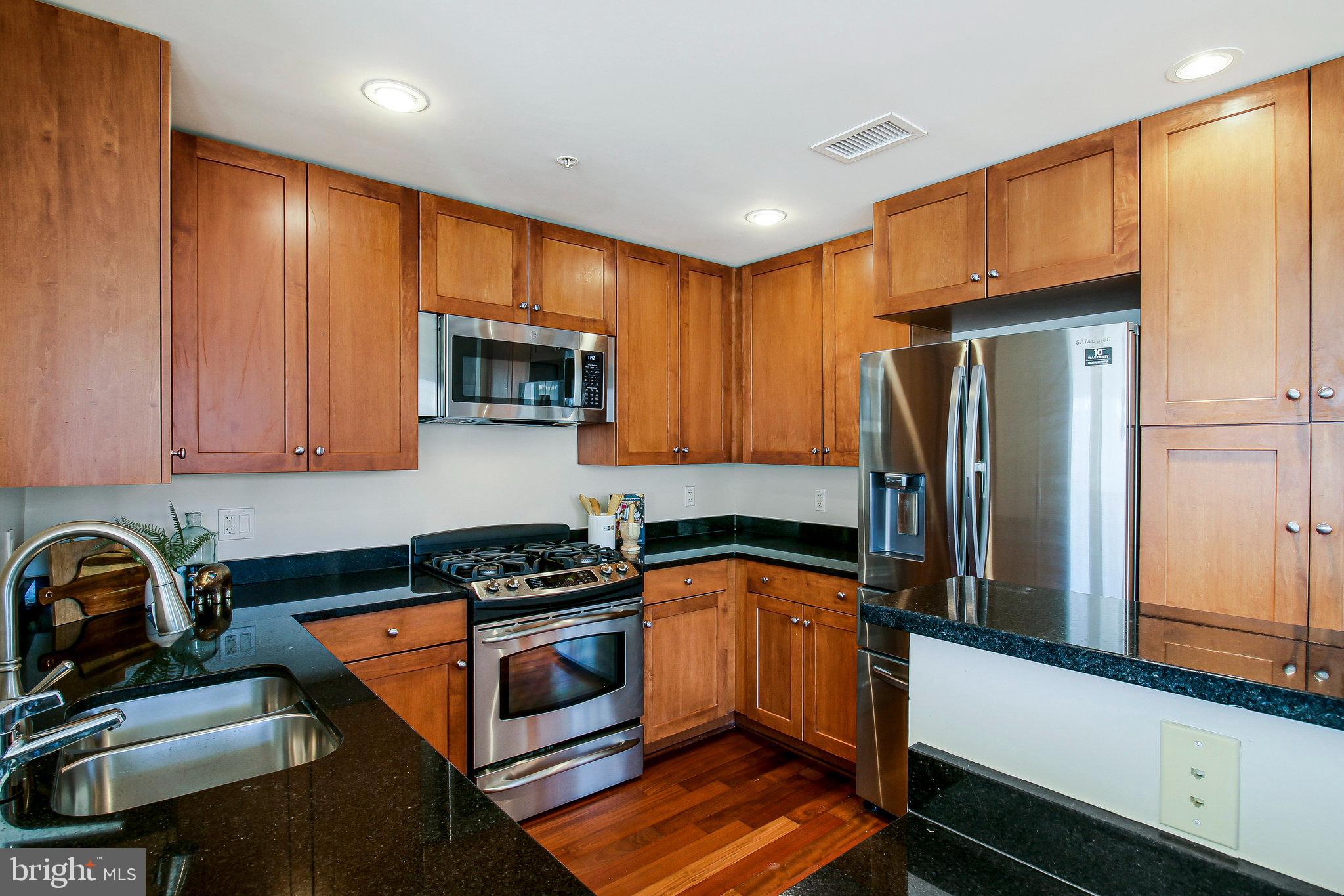 FALLS CHURCH CITY - Residential