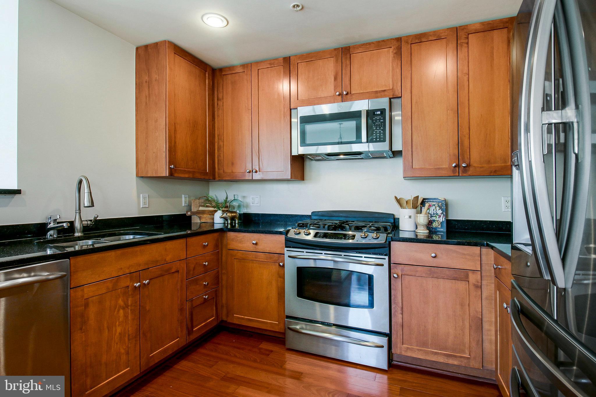 FALLS CHURCH CITY - Residential