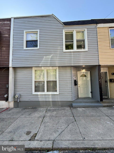 Townhouse For Sale - 430 E Mechanic Street<br/> Philadelphia County, PHILADELPHIA, PA 19144