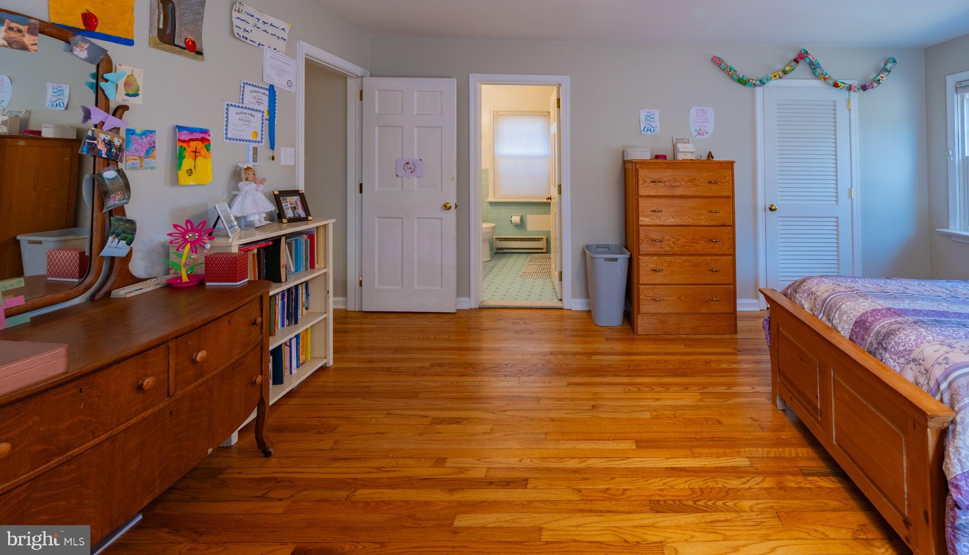 THORNBURY - Residential