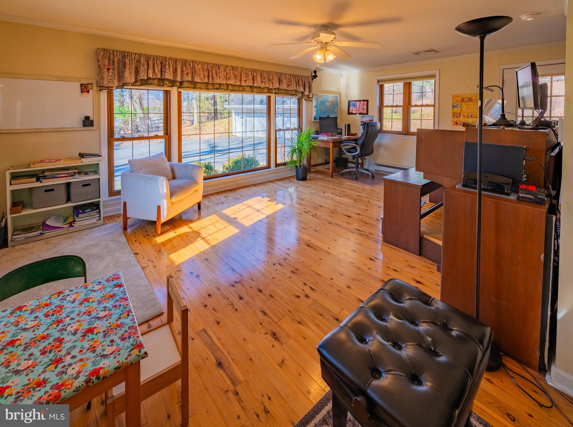 THORNBURY - Residential